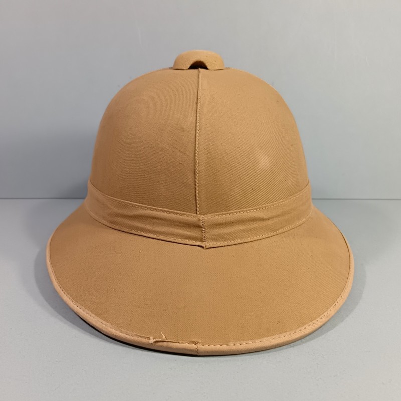 CASQUE COLONIAL EN TOILE BEIGE ET LIEGE FABRICATION REGLEMENTAIRE MILITAIRE 1930-1950 TROUPES COLONIALE LEGION ETRANGERE